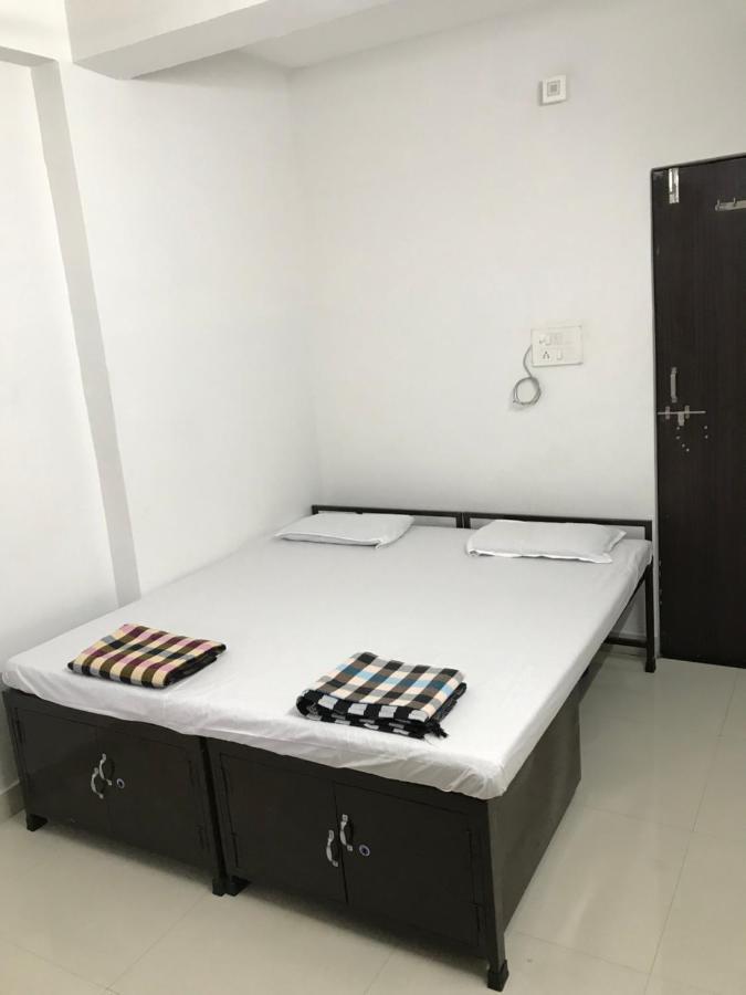 Prestige Guest House & Hostel Bilāspur 외부 사진